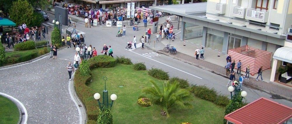 Hotel Adriatico Bibione Exterior photo